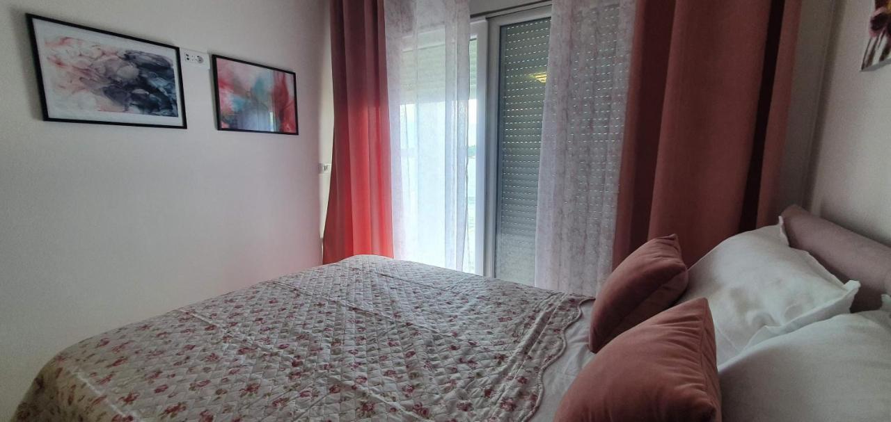 Mimoza Βίλα Rogoznica  Εξωτερικό φωτογραφία